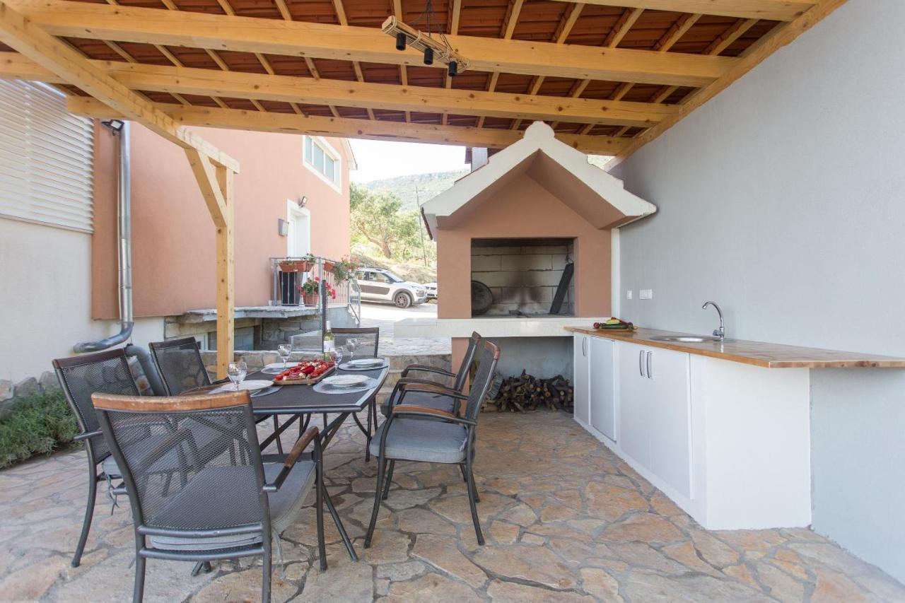 Villa Ivano With Sea&Mountain View Kastel Stari Ngoại thất bức ảnh